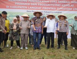 Syah Afandin Laksanakan Gerakan Tanam Kedelai 