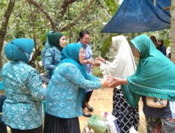 Sambut Ramadan, PKK Langkat Bagikan Paket Sembako Kaum Dhuafa