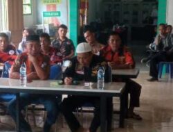 Kades Dan Babinkamtibmas Ofa Padang Mahondang Damaikan Pertengkaran Warga