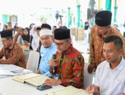 Ijeck Ikut Uji Peserta Tahfidz Ketika Tinjau MTQ YHA ke-4