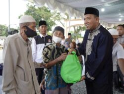 Safari Ramadhan Ke Selesai, Syah Afandin Berikan Bantuan Rp 20 Juta & Paket Sembako