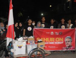 Ganjar Milenial Center Sumut Berbagi Kebaikan di Waktu Sahur