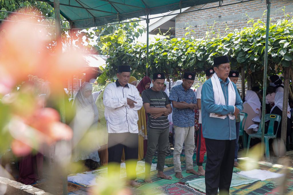Raih Berkah Ramadan, Ustaz Sahabat Ganjar Sumut Ajarkan Warga Sergai Tata Cara Salat Tasbih