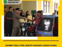Sambut Idul Fitri 1 Syawal 1444 H ,  Bupati Paluta Berbagi dengan Abang Becak