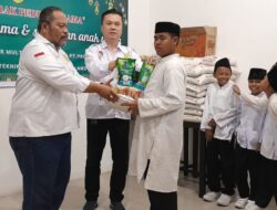 LSM Tamperak Bagikan Sembako Dan Tali Asih Kepada Anak-anak Yatim