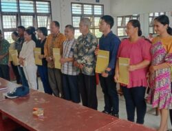 Siswa SMK Negeri 1 Dharma Caraka Lulus 100%