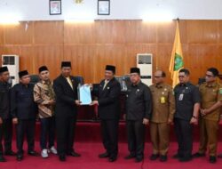 Walikota P. Sidempuan Sampaikan LKPJ Tahun 2022