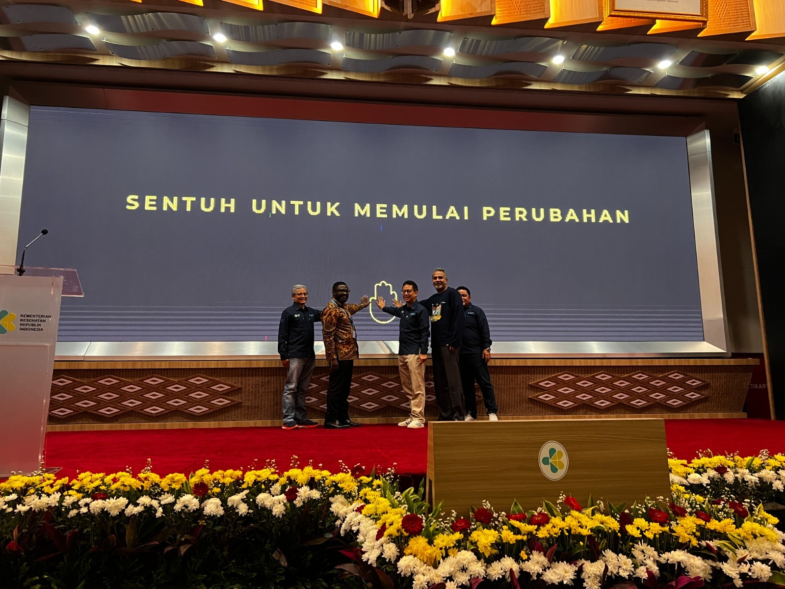 Teks foto Berita Sore/ist Komitmen Bio Farma Group untuk memulai perubahan pada puncak peringatan PID 2023 di Jakarta Minggu (7/5/2023).