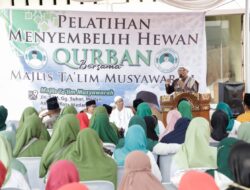 Tuan Guru Sahabat Ganjar Gelar Pelatihan Menyembelih Hewan Kurban Jelang Idul Adha