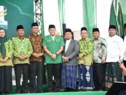 Bupati Tapsel Hadiri Tasyakuran 1 Abad NU di Madina