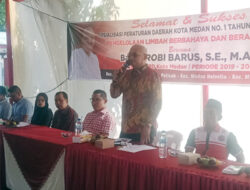 Robi Barus Sosialisasi Peraturan Daerah Tentang Pengelolaan Limbah Beracun