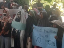 Menunggu Panen Kebun  Plasma Rp 4 Juta/Ha