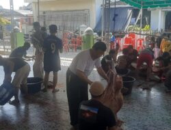 Masjid Ar Rahman  Perumnas Mandala Sembelih 6 Ekor Sapi, 4 Kambing