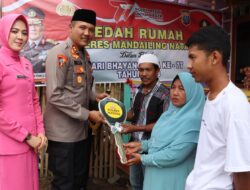 Polres Madina Selesai Bedah  Rumah Warga Sigalapang Julu