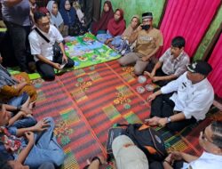 Bupati Madina Dan Korban Kebakaran Sihepeng