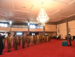 Bupati Tapsel Lantik 37 Pejabat Baru