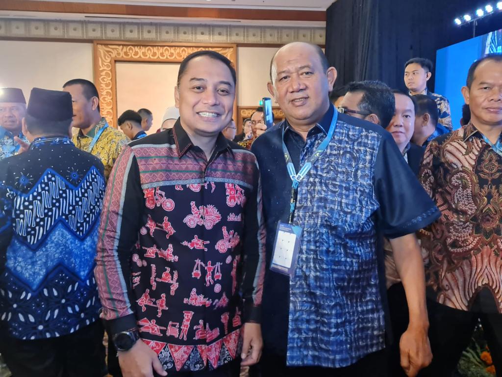 Teks Foto/Beritasore/ist  Plt. Bupati Langkat H. Syah Afandin, SH menghadiri Kegiatan Forum Smart City 2023  di Ballroom Shangri - La Hotel Surabaya, Provinsi Jawa Timur 12-14 Juni 2023 .