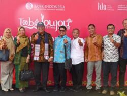 Wali Kota Padangsidimpuan Hadiri Toba Jou Jou Festival 2023