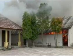 2 Ruang UPT SDN 09 Batu Bara Dilalap Sijago Merah