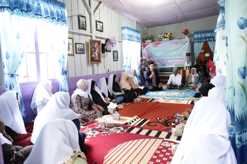 Tuan Guru Ganjar Edukasi Masyarakat di Tebing Tinggi Seputar Sujud Tilawah