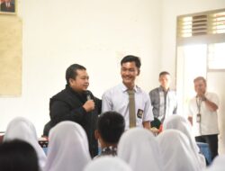 Dolly Ajak Pelajar Ciptakan Kawasan Sekolah Bebas Asap Rokok