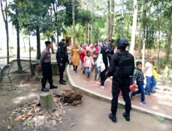 Brimob Beri Pengamanan Objek Wisata Di Kota Langsa