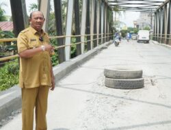 Plt Bupati Langkat Minta Dinas PUPR Sumut Segera Perbaiki Jembatan Batang Serangan