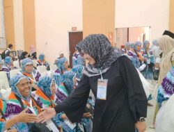 153 Jemaah Haji Madina Kloter 18 Tiba Di Bandara Kualanamu