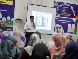 TK Harapan Undang Prof.Ridha Dharmajaya Sosialisasi Gadget Sehat Kepada Wali Murid