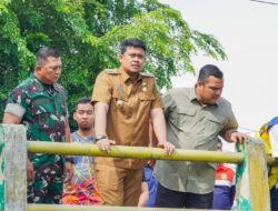 Atasi Banjir, Pemko & Kodim 0201/Medan Bersihkan Sungai Sikambing