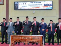 Bobby Tersenyum, Pengumuman Kenaikan Gaji Langsung  Disambut Tepuk Tangan