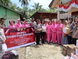 Polwan Polres Palas Gelar Baksos Di Tanjung Botung