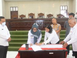 Wali Kota Siantar dan DPRD Tandatangani KUA-PPAS APBD TA 2024