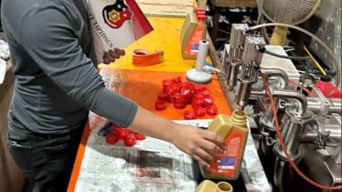 Berita Sore/Ist Oli palsu yang disita oleh Sat Reskrim Polrestabes Medan di lokasi kawasan Deliserdang, Kamis (31/8).