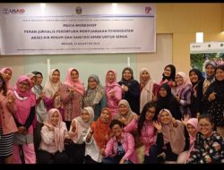 USAID IUWASH Tangguh Diskusi Air Minum dan Sanitasi Aman dengan Jurnalis Perempuan