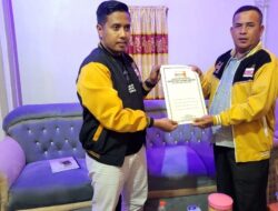 Politisi Muda DPC Partai Hanura Terima Mandat Sekretaris