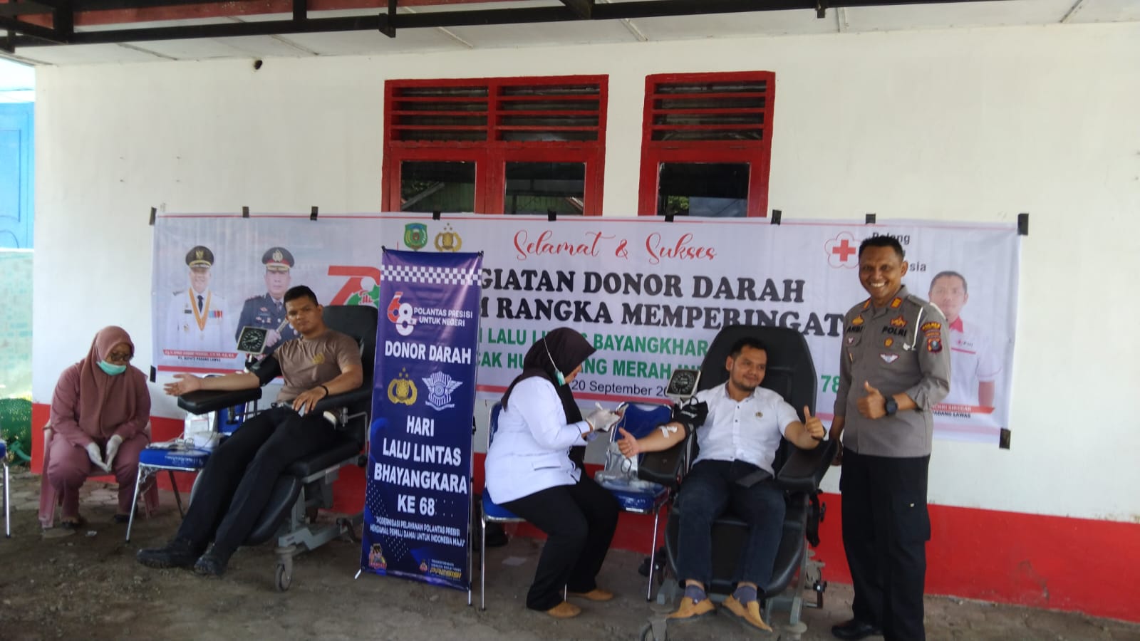 Keterangan foto: PMI Palas Gelar donor darah dalam rangka peringatan HUT PMI ke 78, yang diikuti ASN dilingkungan Pemkab Palas dan personil Satlantas Polres Padanglawas.(Foto: Idaham Butar Butar)