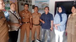 Kunjungan KPAI, KPAD, dan UPTD PPA Asahan di kantor Camat Aek Ledong. (Berita Sore/Paimin)