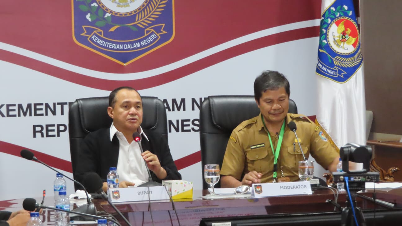 Teks fhoto: Pemkab Batu Bara mengirimkan 36 Inovasi dari berbagai OPD, 2 inovasi unggulan terpilih Dukcapil hadir di Desa dan Gema Penting Gedung B Kementerian Dalam Negeri RI Jakarta Pusat Senin (25/9-2023) malam.beritasore/alirsyah