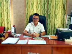 Gumpalan Busa Putih Di Pantai Tohia Dalam Pemerikasaan Laboratorium