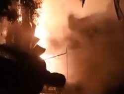 Si Jago Merah “Ngamuk”, 4 Rumah Musnah di Hutapuli, 1 Warga Dirawat Tersengat Listrik