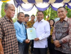 Bupati Sergai Serahkan 239 Sertifikat Tanah Gratis ke Masyarakat Dolok Masihul