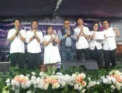 Bupati Toba Ajak Generasi Muda Semakin Kreatif Dalam Bermusik