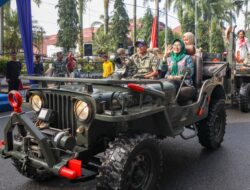 Wali Kota Siantar Lepas Karnaval Hari Pahlawan