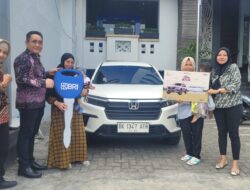 BRI BO Medan Thamrin Berikan Hadiah Utama Kepada Pemenang Periode I Tahun 2023