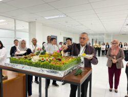 BRI Medan Sisingamangaraja Beri Penghargaan Kepada Karyawan Masa Bakti Hingga 30 Tahun