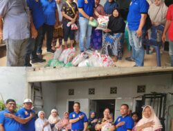Jumat Barokah, Ketua Pewarta Bagikan Sembako ke Kaum Duafa