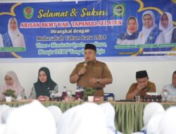 Bupati Tapsel Ajak Jemaah BKMT Perbaiki Kwalitas Ibadah Jelang Ramadhan