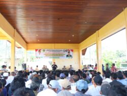 Bupati Tapsel Buka Pembinaan Pembekalan Satlinmas Zona II