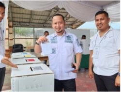 1.163 Warga Binaan Lapas Kelas II Labuhan Ruku Salurkan Hak Pilih Pemilu 2024